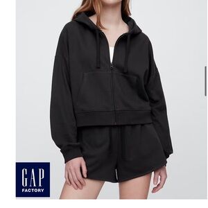 Women’s black zip up hoodie size large